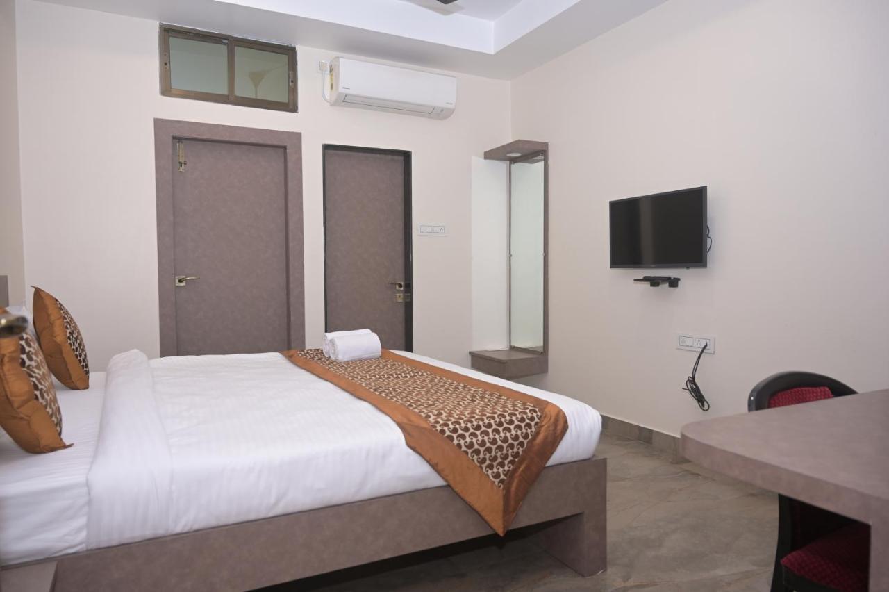 Mist Blew Hotel Sonari  Exterior foto
